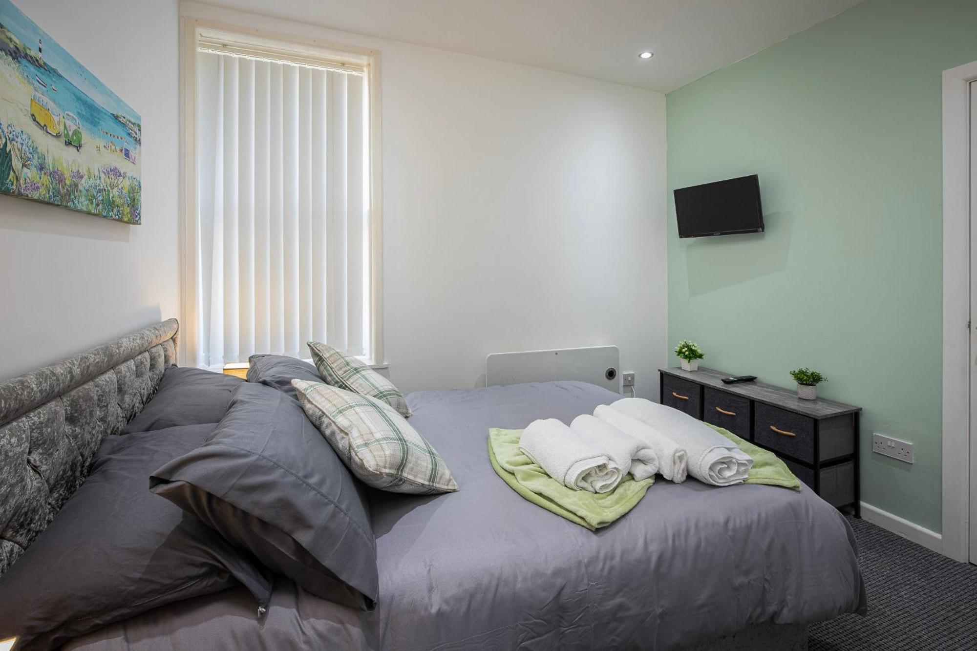 02 Holmfield Apartment Blackpool Ngoại thất bức ảnh