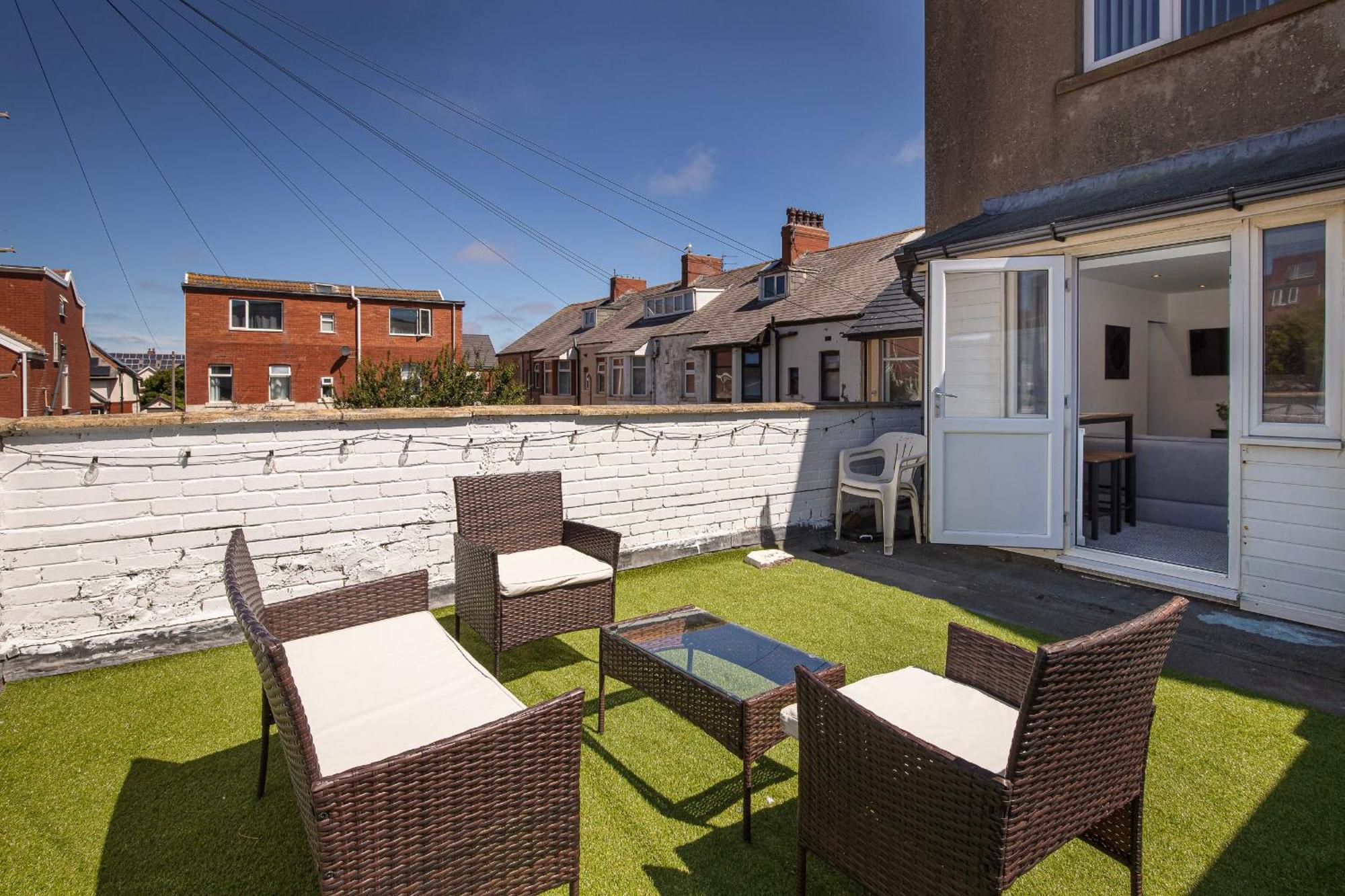 02 Holmfield Apartment Blackpool Ngoại thất bức ảnh